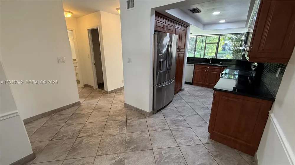 2961 SW 87th Ave #301 Davie, FL 33328