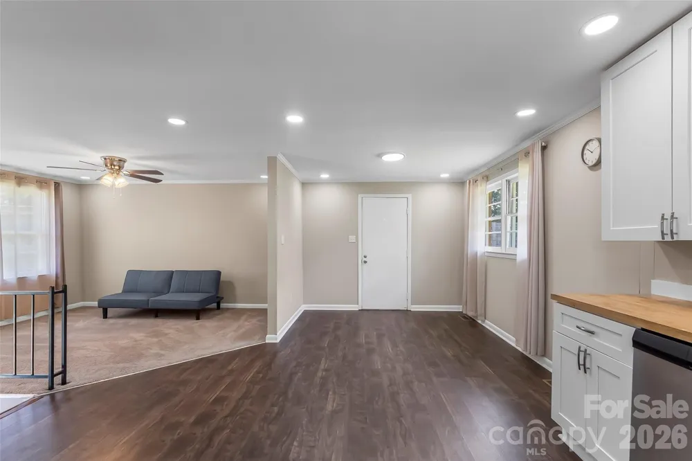 4405 Landing Court Hickory, NC 28602