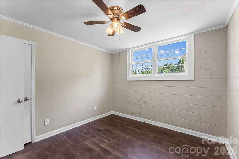 4405 Landing Court Hickory, NC 28602