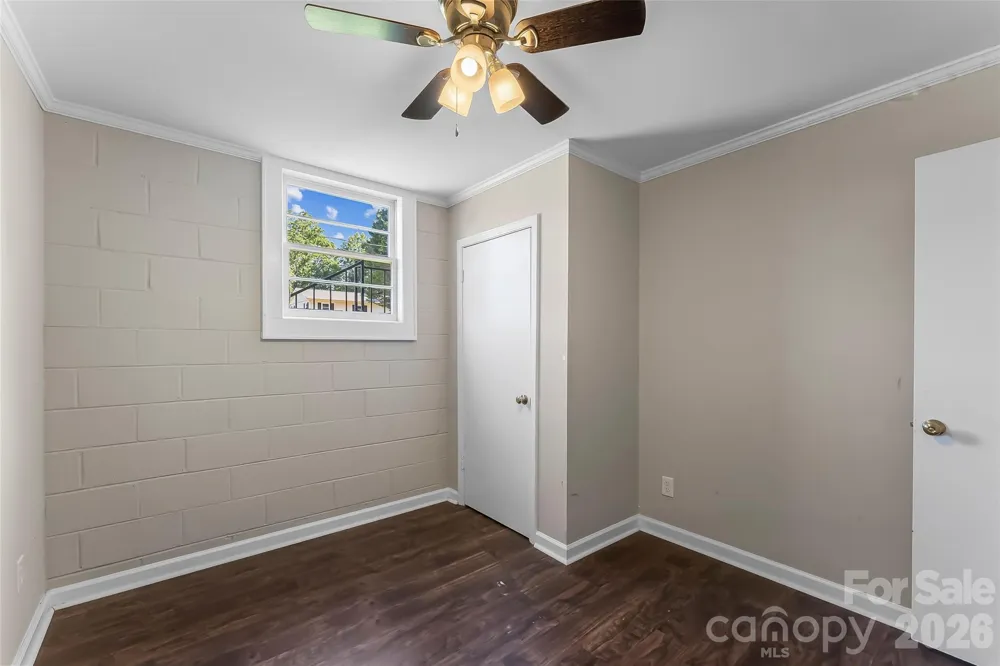 4405 Landing Court Hickory, NC 28602