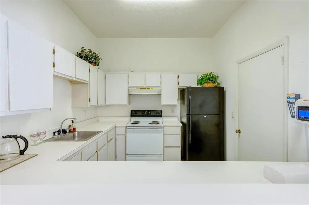 840 CENTER AVENUE #100 Holly Hill, FL 32117