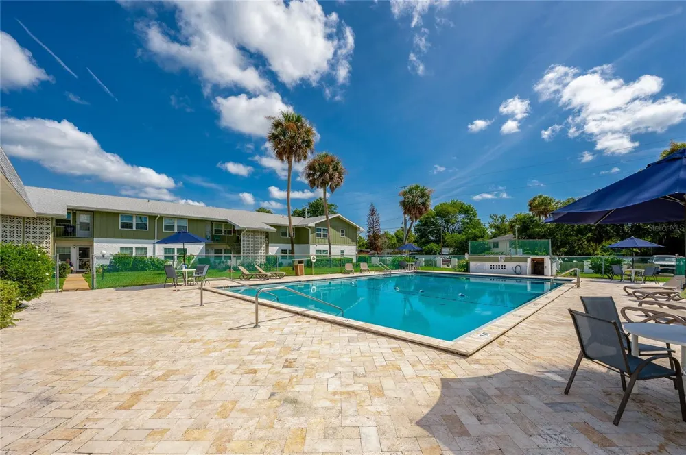 840 CENTER AVENUE #100 Holly Hill, FL 32117