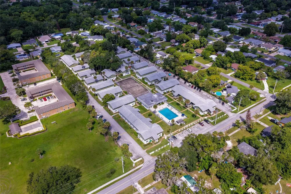840 CENTER AVENUE #100 Holly Hill, FL 32117