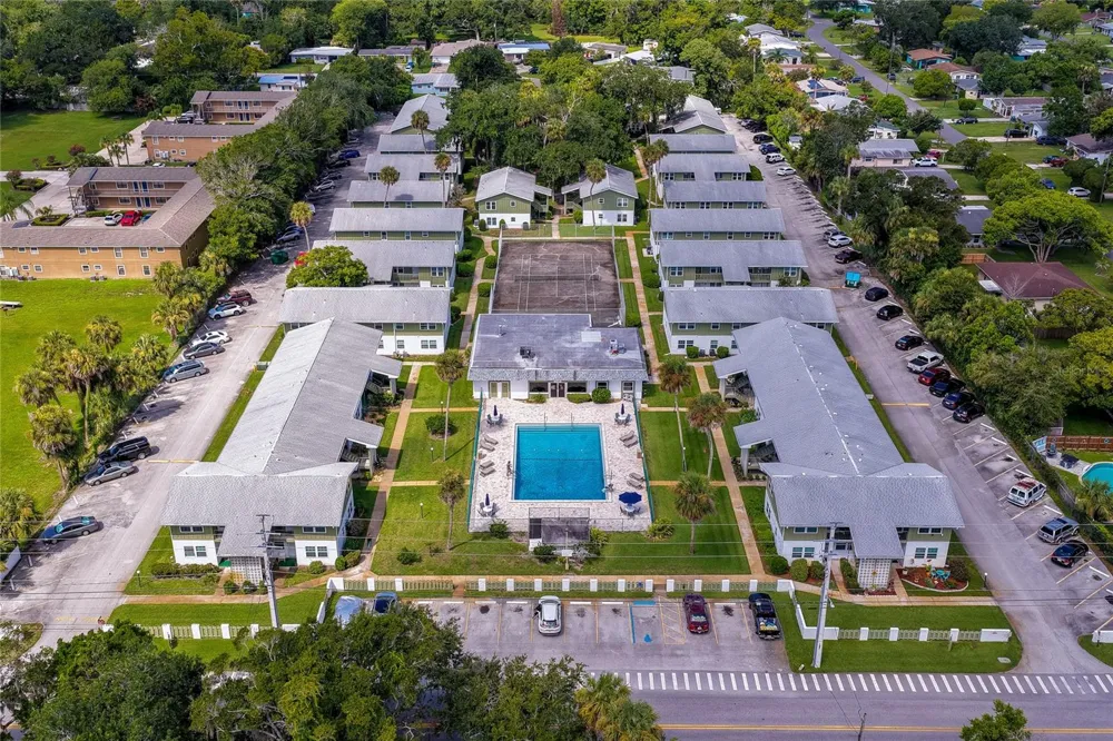 840 CENTER AVENUE #100 Holly Hill, FL 32117