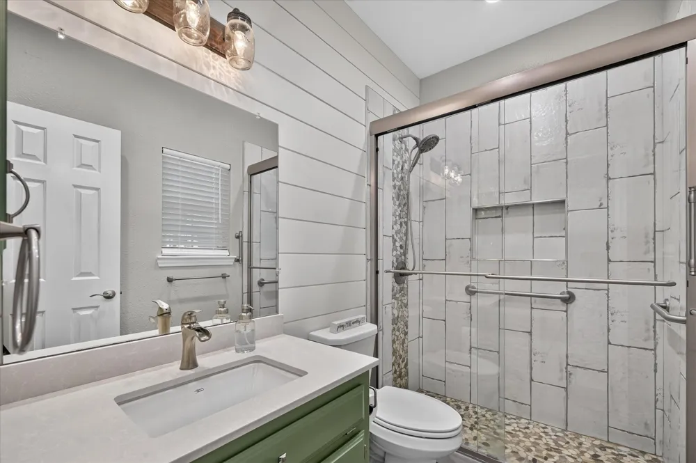 106 Sceptre Drive Rockwall, TX 75032