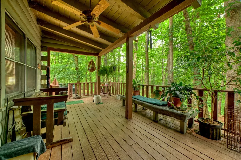 137 Welch Lane Copperhill, TN 37317