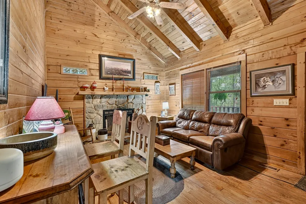 137 Welch Lane Copperhill, TN 37317