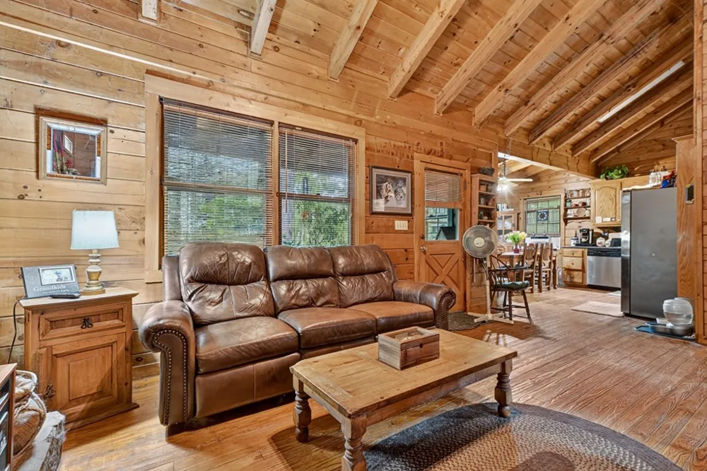 137 Welch Lane Copperhill, TN 37317