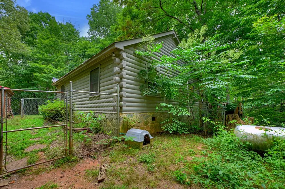 137 Welch Lane Copperhill, TN 37317