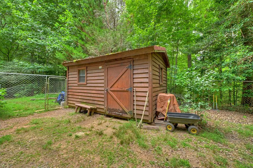 137 Welch Lane Copperhill, TN 37317