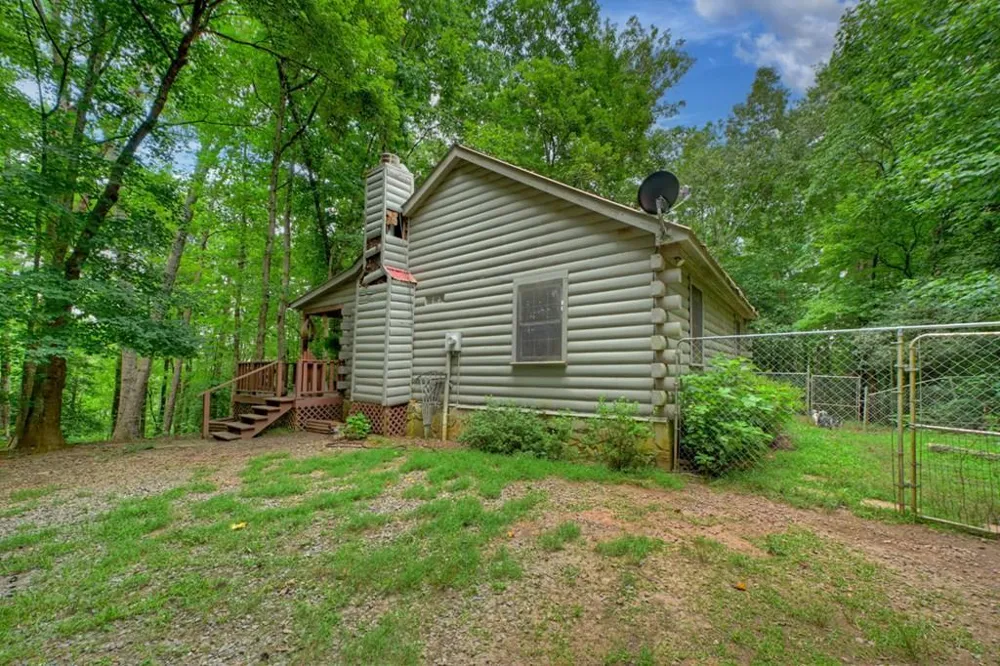 137 Welch Lane Copperhill, TN 37317