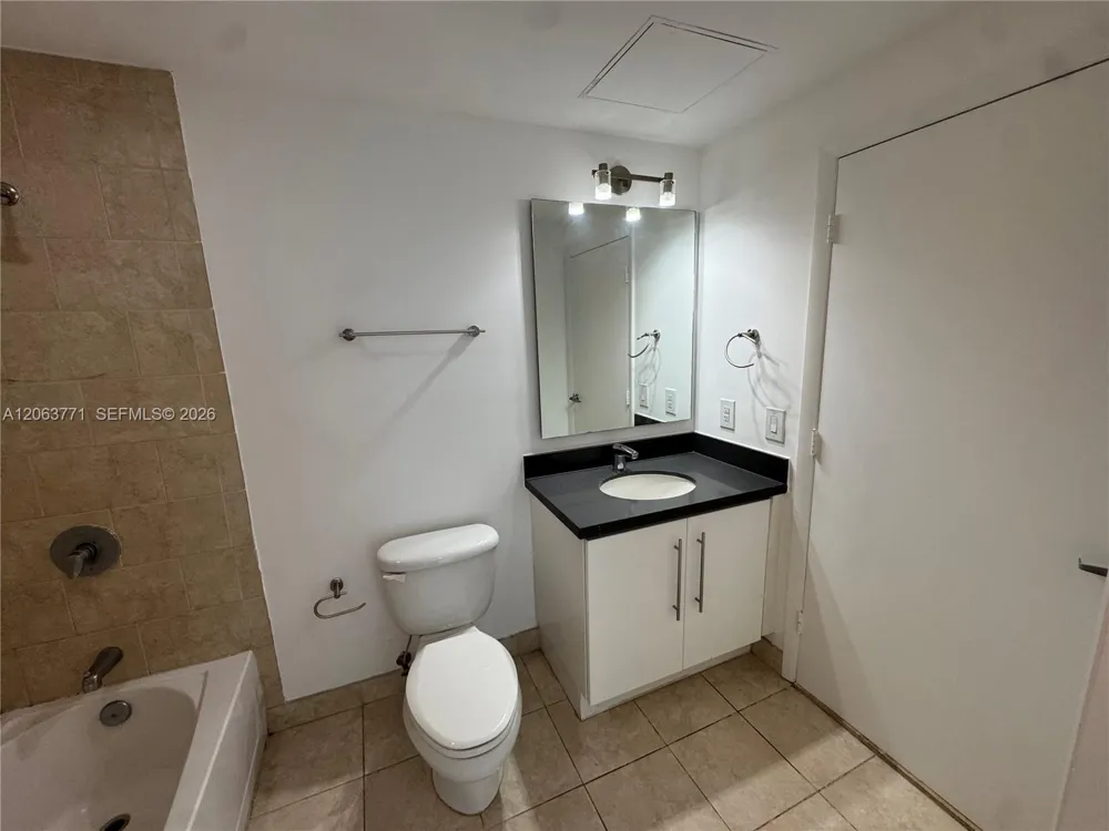 90 SW 3rd St #2314 Miami, FL 33130