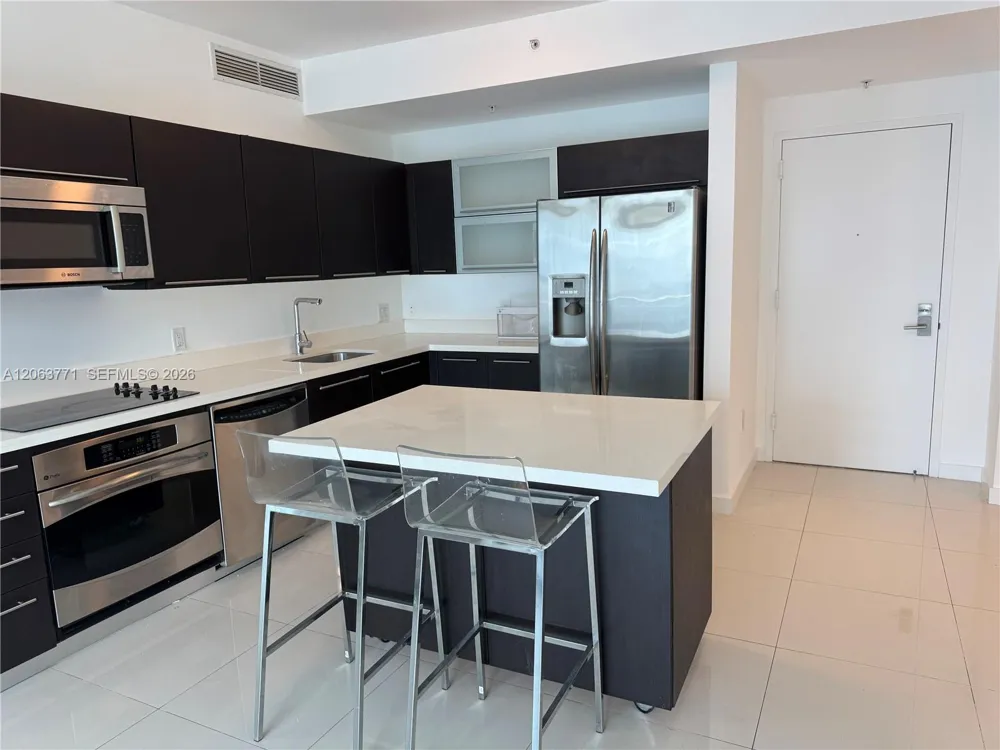 90 SW 3rd St #2314 Miami, FL 33130