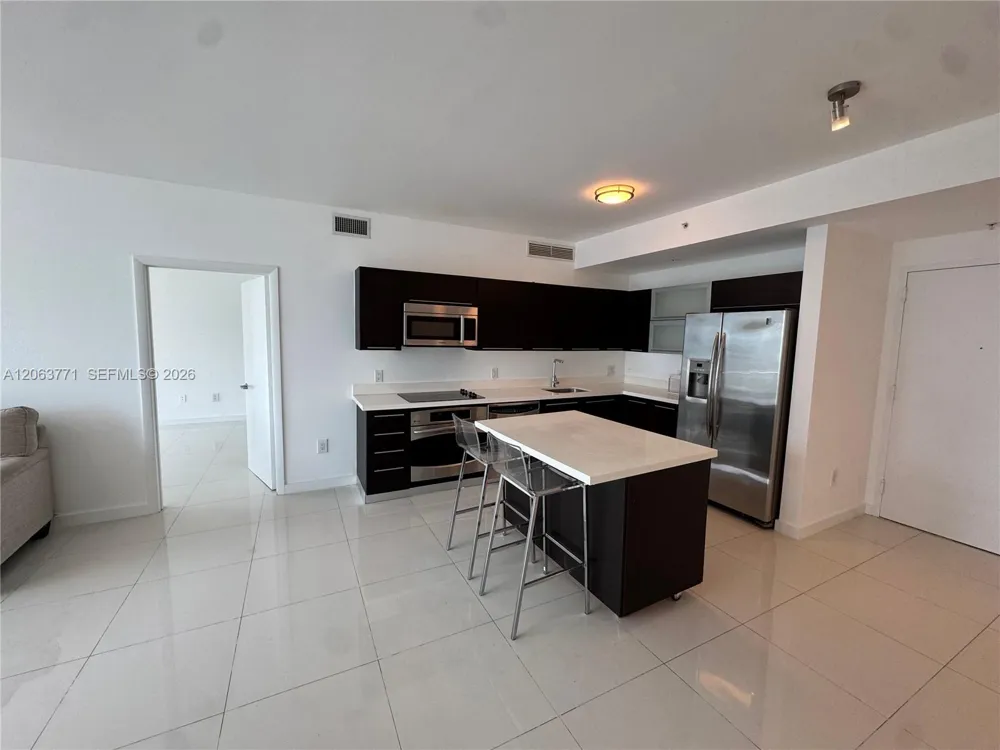 90 SW 3rd St #2314 Miami, FL 33130