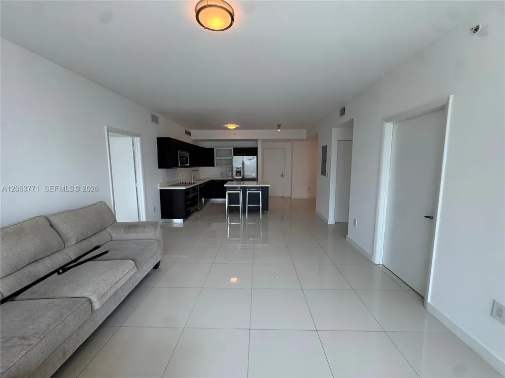 90 SW 3rd St #2314 Miami, FL 33130