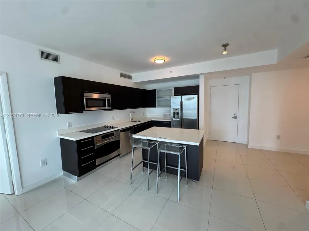 90 SW 3rd St #2314 Miami, FL 33130
