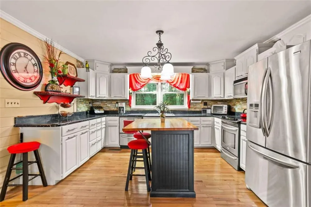 143 Kaely Drive Mineral Bluff, GA 30559