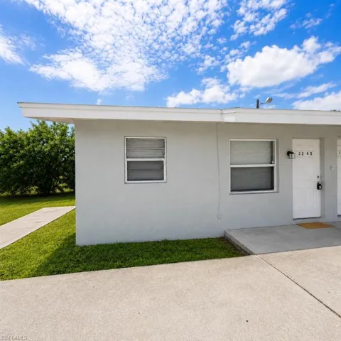 3236 Dora Street