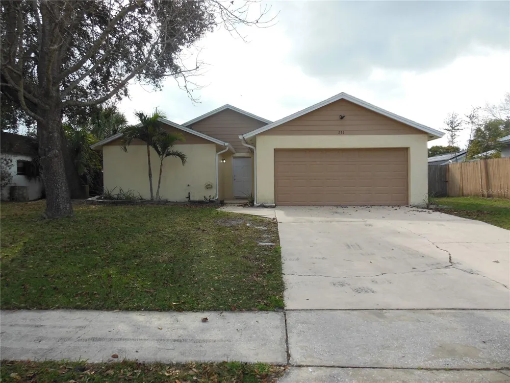 213 BUTTONWOOD AVENUE Winter Springs, FL 32708