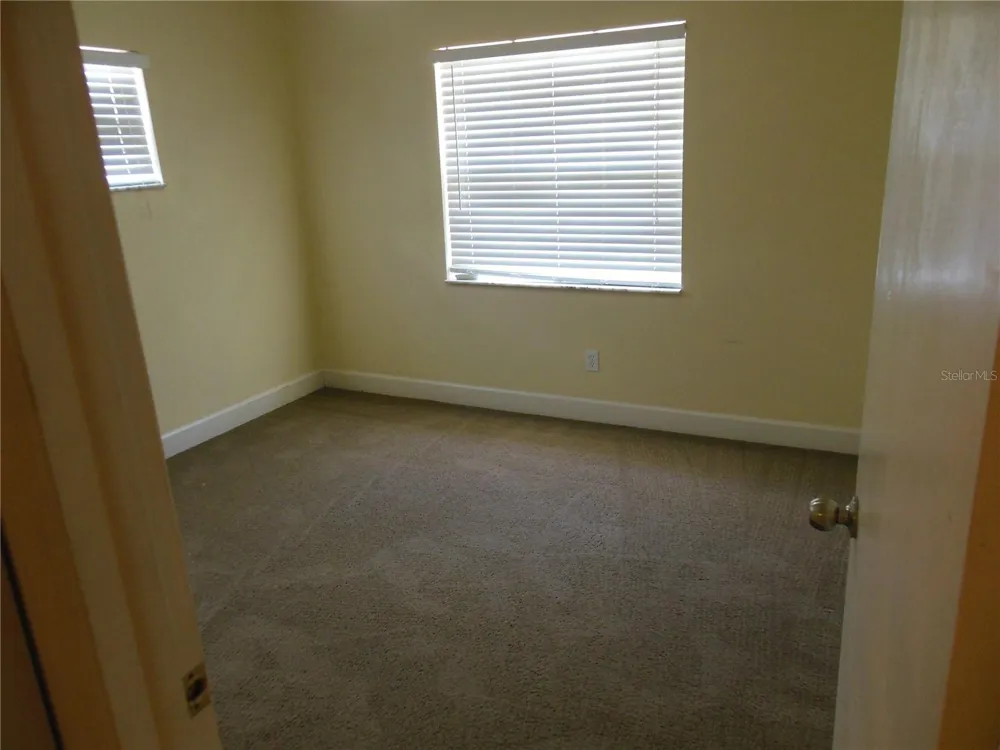 213 BUTTONWOOD AVENUE Winter Springs, FL 32708
