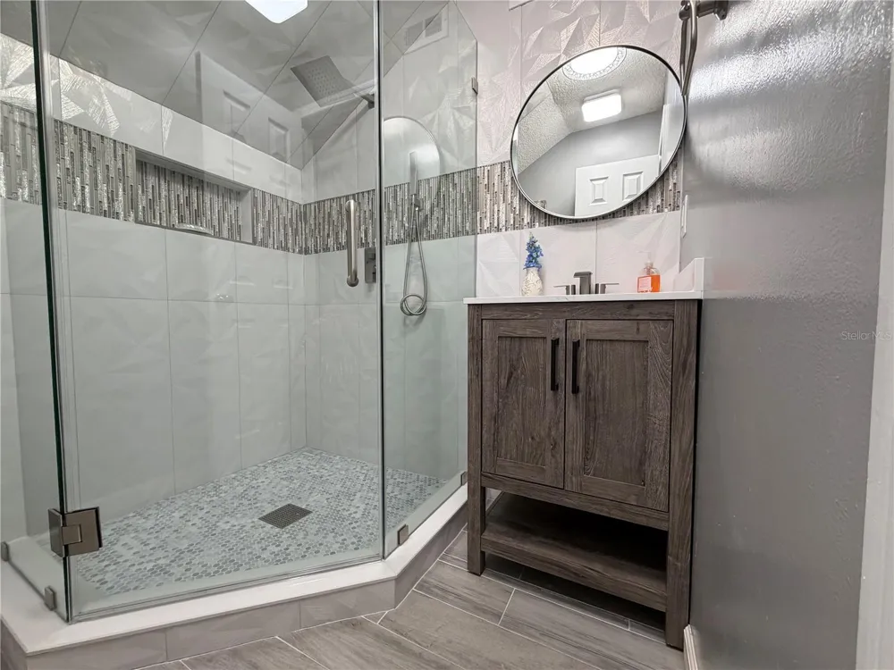 3276 WOODGLEN DRIVE Orange Park, FL 32065