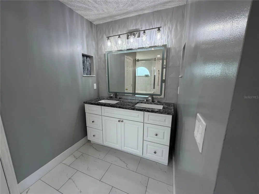3276 WOODGLEN DRIVE Orange Park, FL 32065