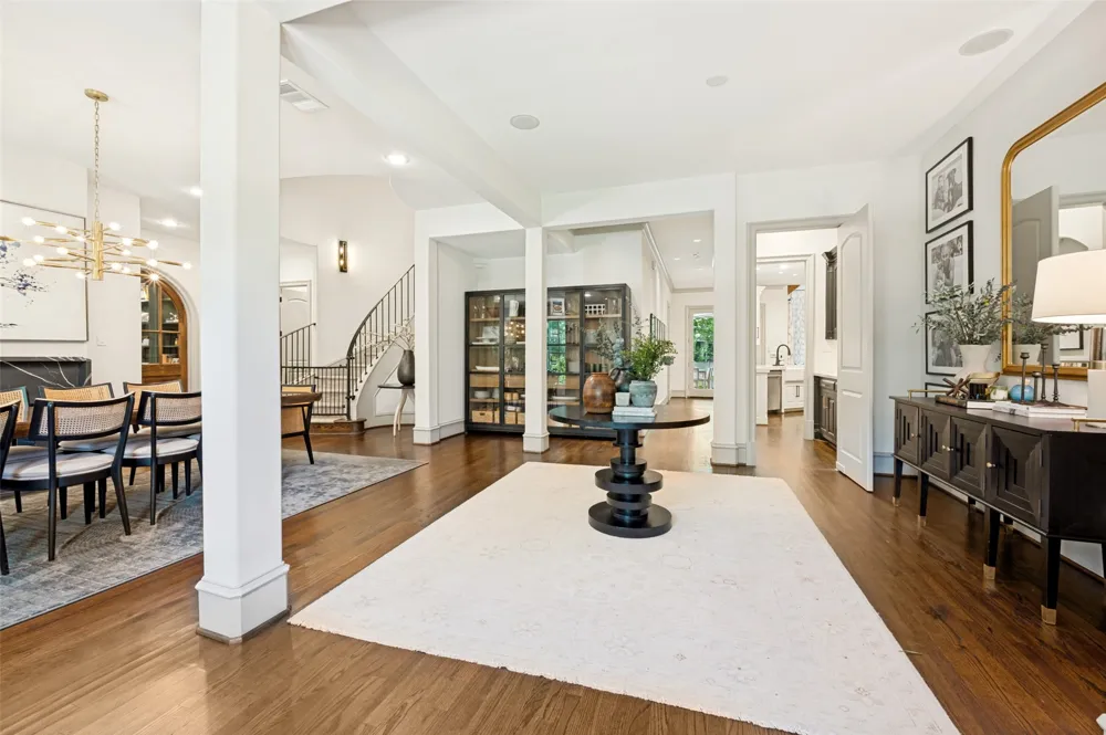 5638 Greenbrier Drive Dallas, TX 75209
