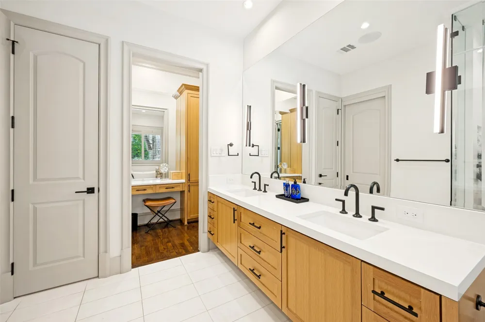 5638 Greenbrier Drive Dallas, TX 75209