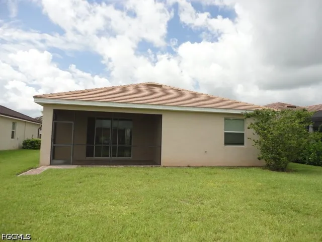 Mistflower Drive Alva, FL 33920