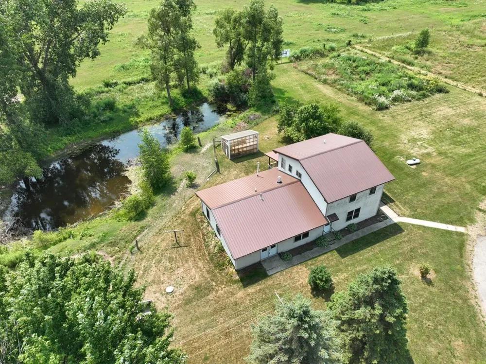 3810 W 72nd Street Garfield Township, MI 49337