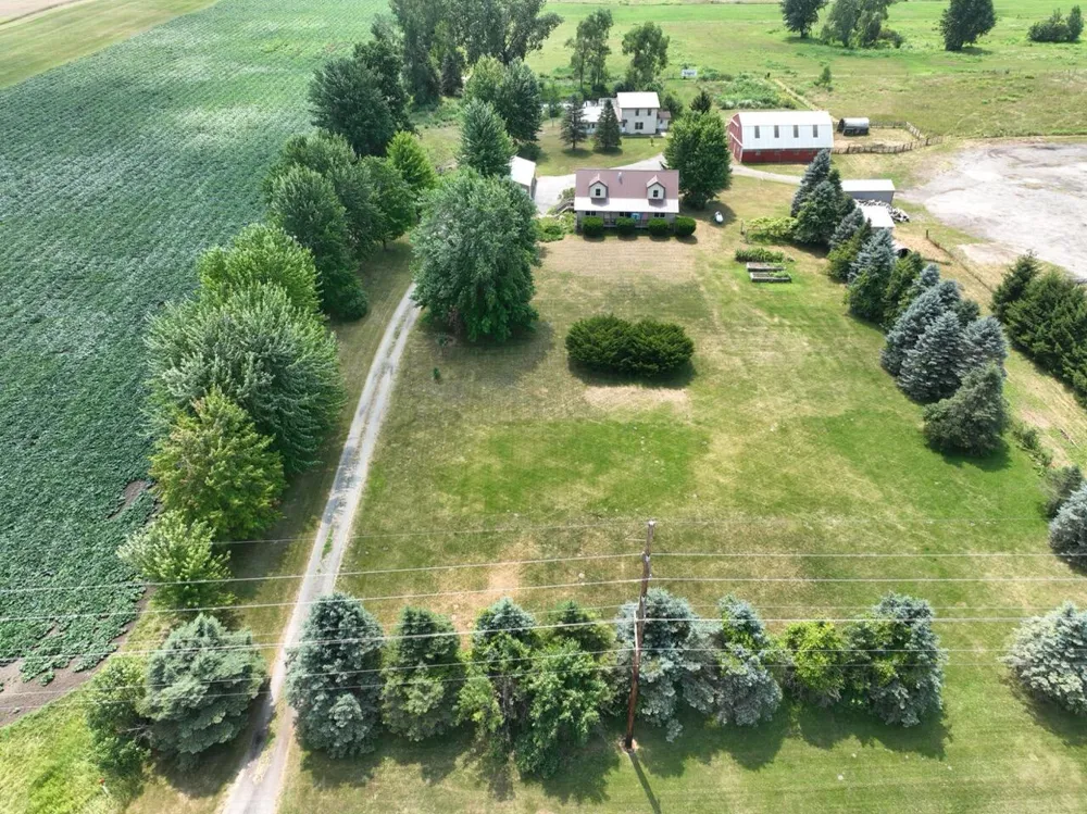 3810 W 72nd Street Garfield Township, MI 49337