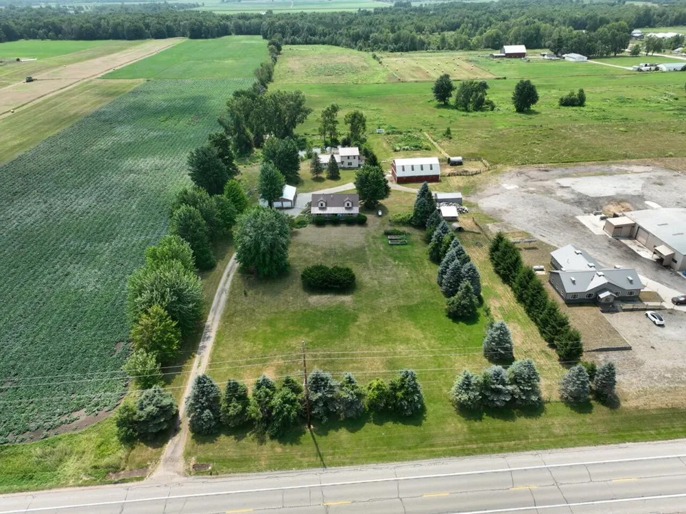 3810 W 72nd Street Garfield Township, MI 49337