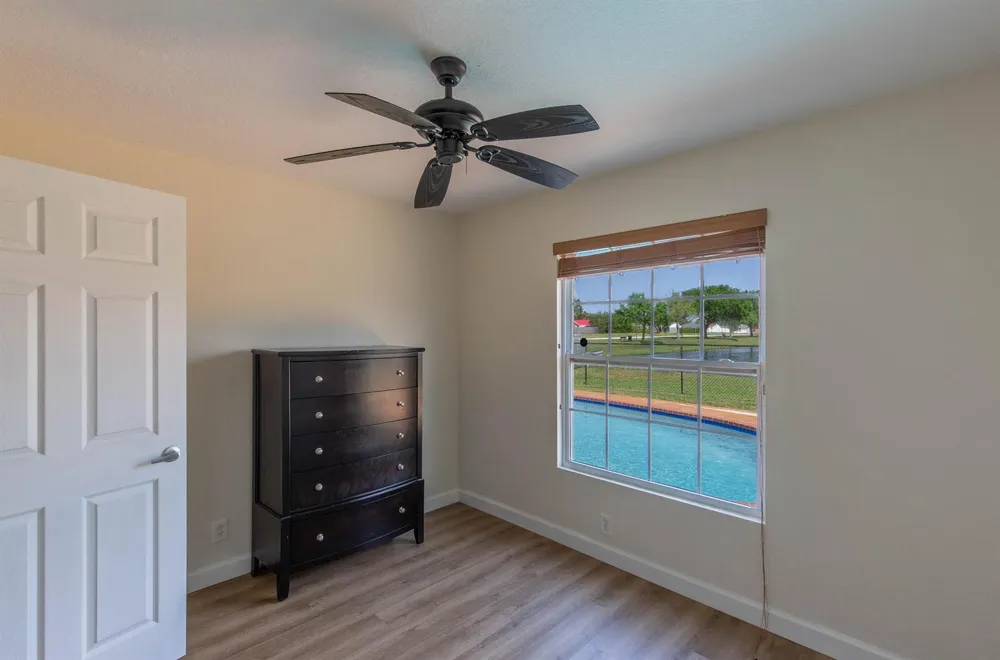 1240 Grandview Circle Royal Palm Beach, FL 33411