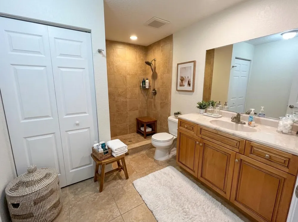 1240 Grandview Circle Royal Palm Beach, FL 33411
