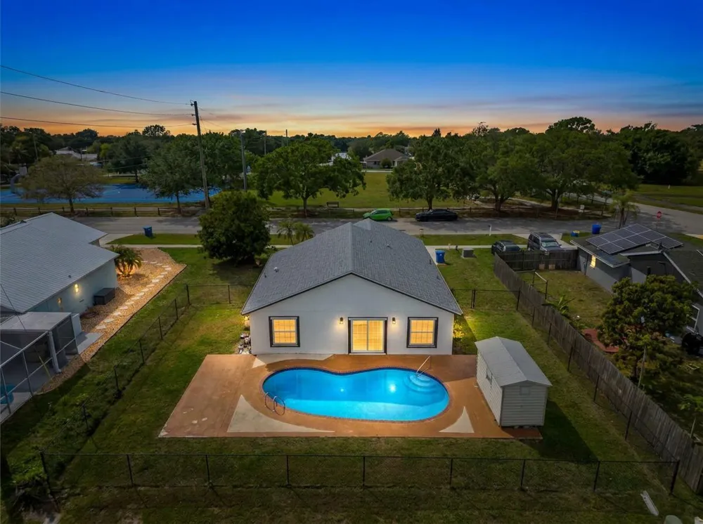 1240 Grandview Circle Royal Palm Beach, FL 33411