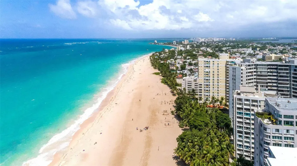 51 KING'S COURT STREET #9A San Juan, PR 00911