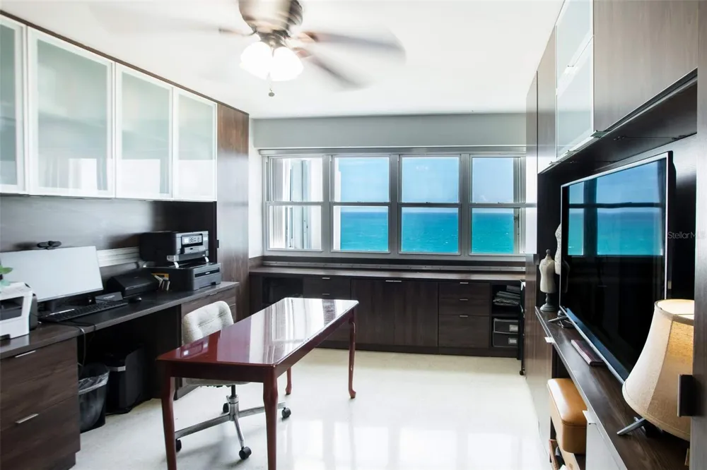 51 KING'S COURT STREET #9A San Juan, PR 00911