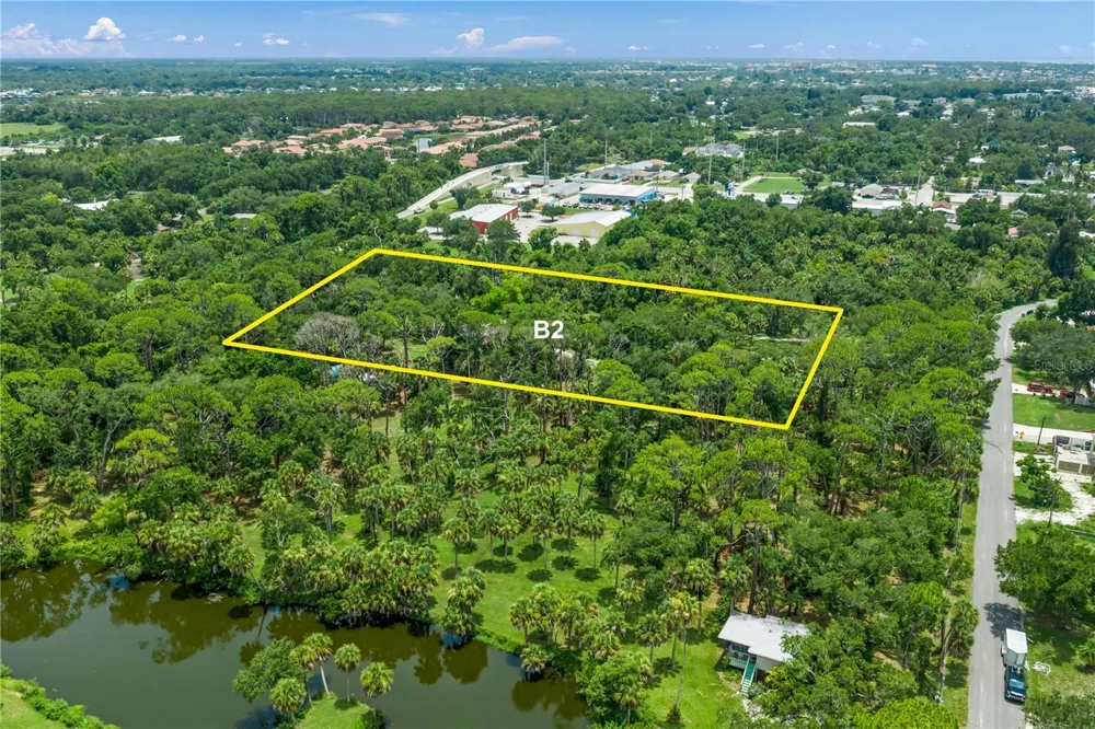 1210 TWIN LAKES AVENUE Nokomis, FL 34275