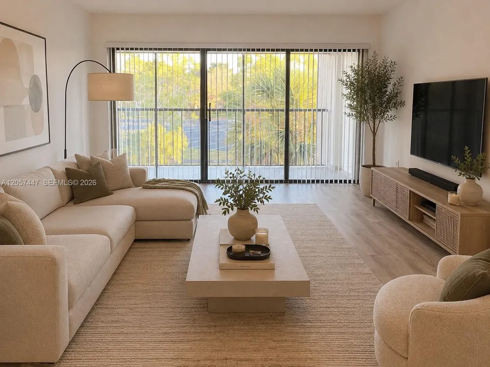 240 Lakeview Dr #303 Weston, FL 33326