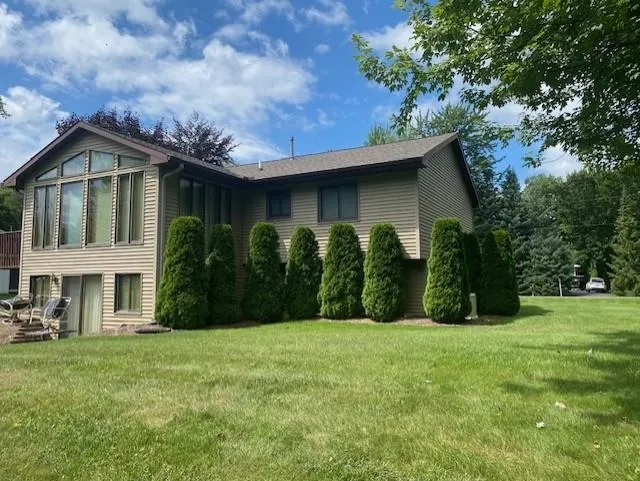 6845 W Harbor Drive Elk Rapids Township, MI 49629
