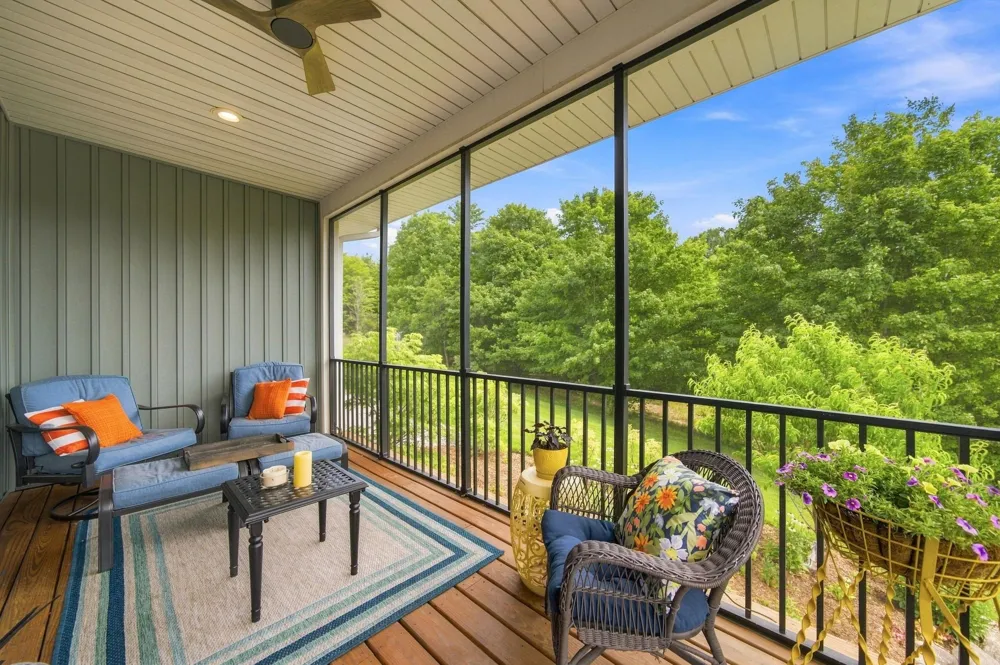 7684 Gerber Drive Leelanau Township, MI 49670