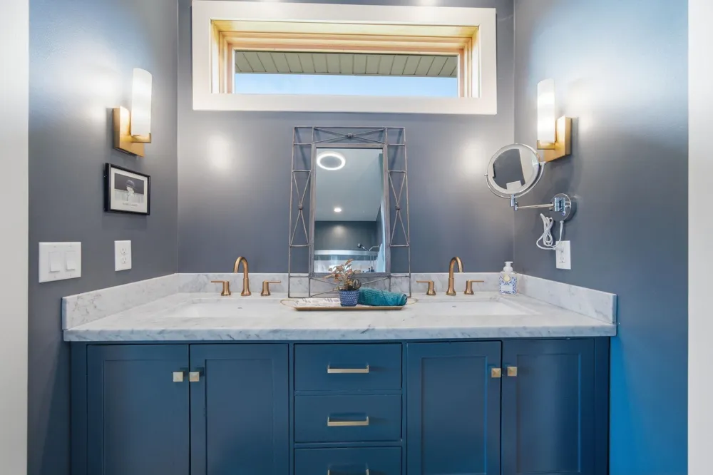 7684 Gerber Drive Leelanau Township, MI 49670