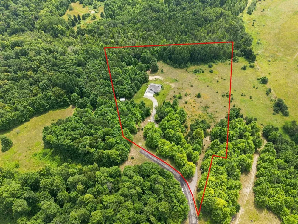 7684 Gerber Drive Leelanau Township, MI 49670