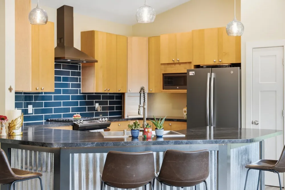 7684 Gerber Drive Leelanau Township, MI 49670