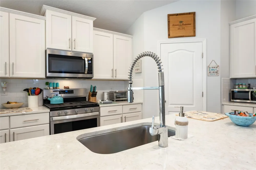 45 LOB WEDGE LANE Bunnell, FL 32110