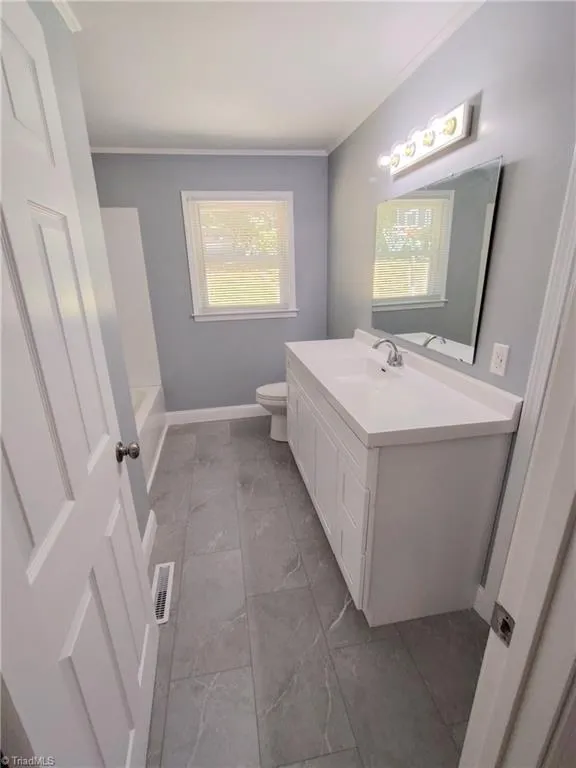 826 Graylyn Drive High Point, NC 27263