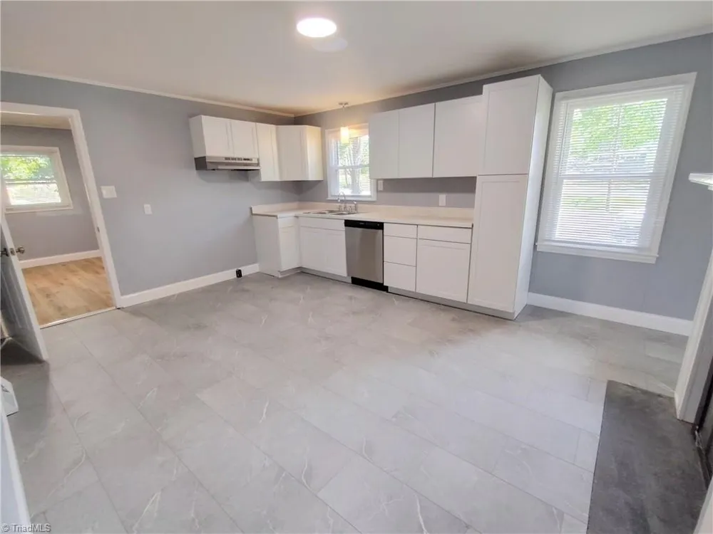826 Graylyn Drive High Point, NC 27263