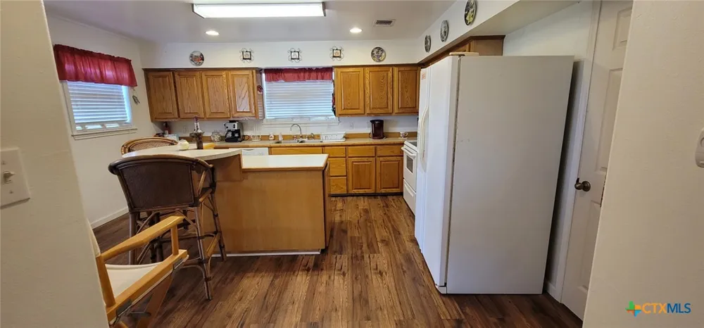 1690 Bierman Road Seadrift, TX 77983