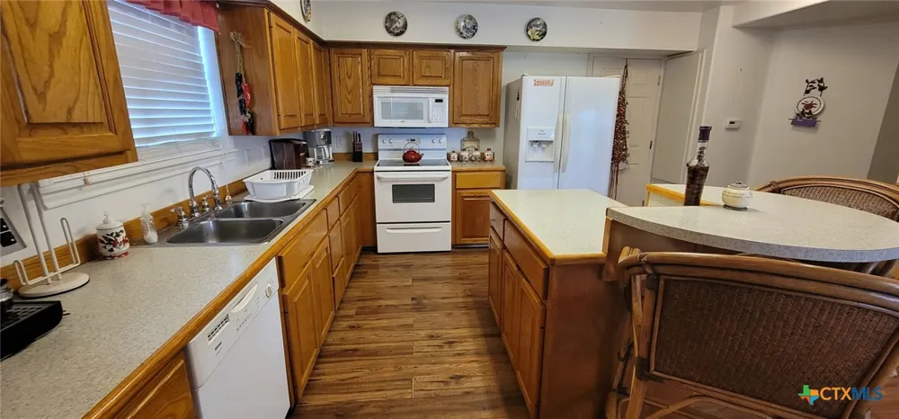 1690 Bierman Road Seadrift, TX 77983