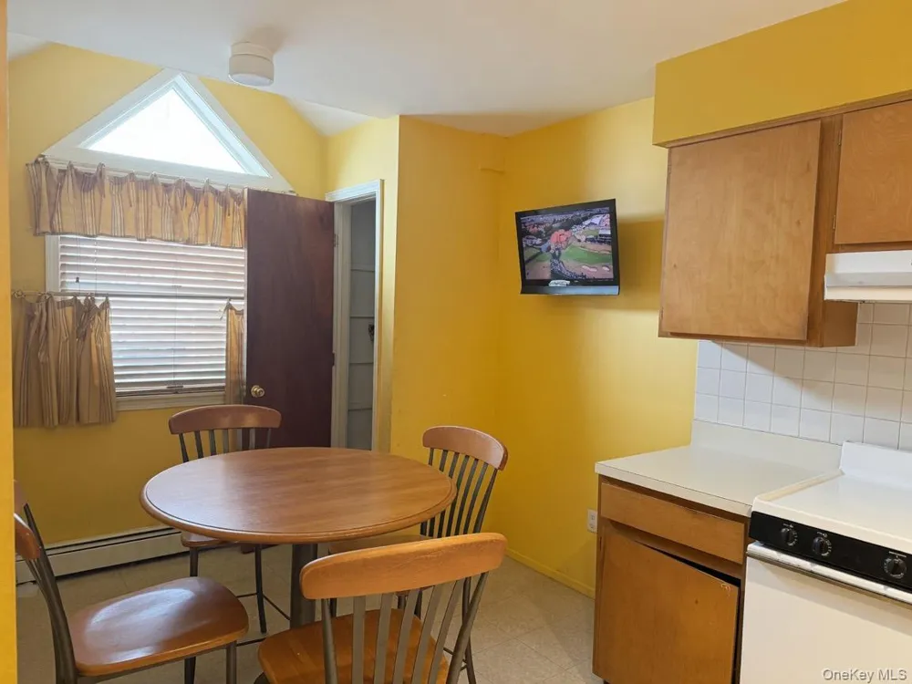 3 Prospect Gardens #3 Spring Valley, NY 10977
